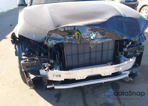 2026 BMW X6 xDrive40I z USA, uszkodzony, nr VIN 5UX33EX01T9303813